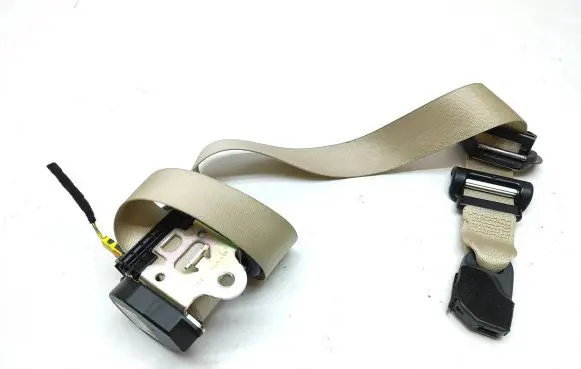 Maserati Levante Front seatbelt 634208200 012R000