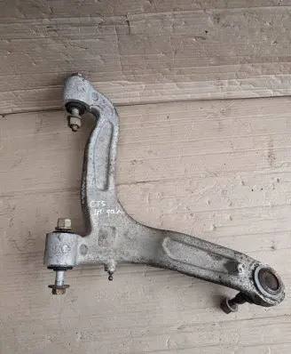 Cadillac CTS Rear upper control arm/wishbone