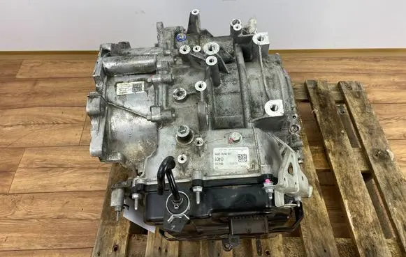 Ford Escape IV Automatic gearbox LX6P-7000-ACApinya