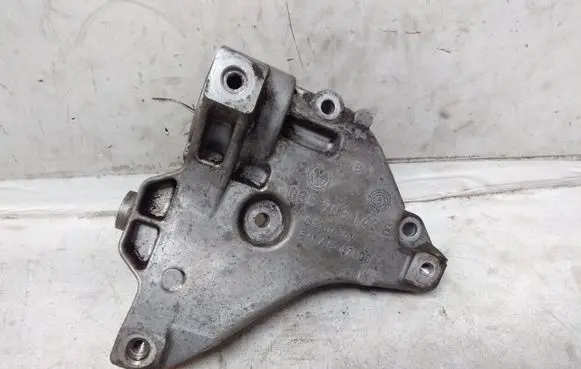 Volkswagen Touran I Generator/alternator bracket 03C903143B