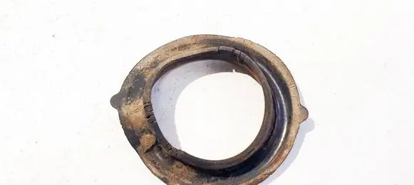 Toyota Avensis T270 Front coil spring rubber mount 4825805020 48258-05020