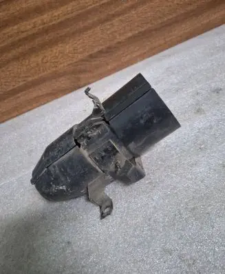 Audi 80 90 S2 B4 Fuel filter bracket/mount holder 893201987A