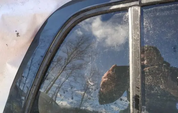 Toyota Urban Cruiser (XP110) Rear vent window glass 