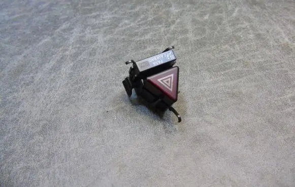 Mercedes-Benz A W169 Hazard light switch 1698203610