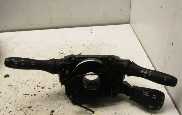 Dacia Duster II Headlight wiper switch 255678207R