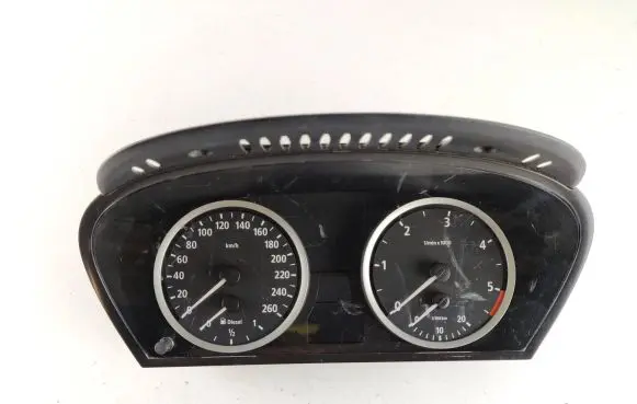 BMW 5 E60 E61 Speedometer (instrument cluster) 6983153 110080213
