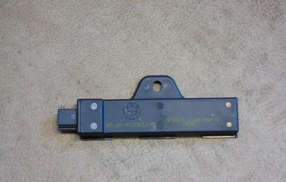 BMW 7 F01 F02 F03 F04 Keyless system antenna 9220832