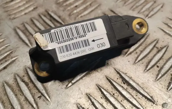 Mercedes-Benz S W220 Airbag deployment crash/impact sensor 2208204426