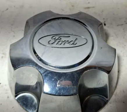 Ford Explorer Original wheel cap YL241A096CB YL241A096DB