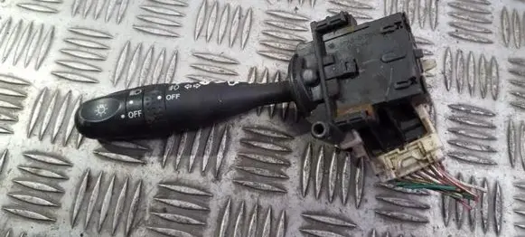 Hyundai Matrix Indicator stalk 173744