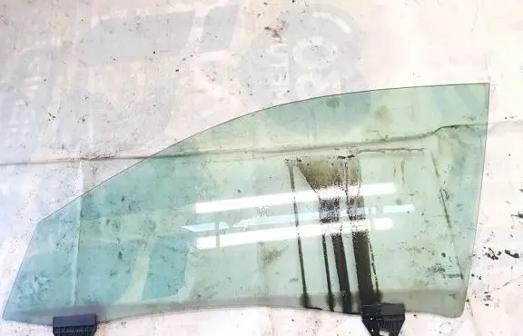 Audi A4 S4 B6 8E 8H Front door window glass four-door 