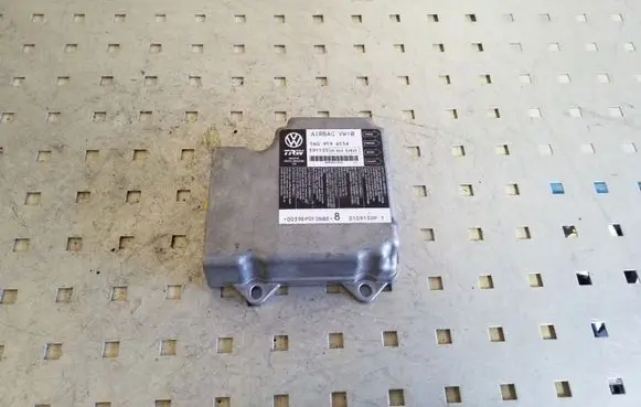 Volkswagen PASSAT CC Airbag control unit/module 5N0959655A
