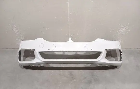 BMW 5 G30 G31 Front bumper 51118064928 8064928
