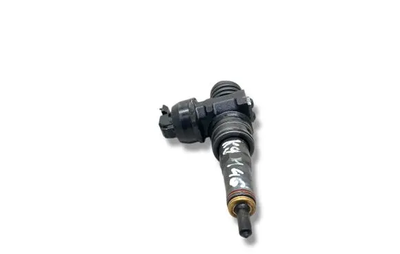 Seat Ibiza IV (6J,6P) Fuel injector 038130073BP