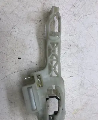 Rear door exterior handle/bracket