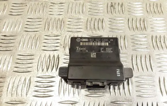 Volkswagen Caddy Door control unit/module 1K0907530E 1K0907951