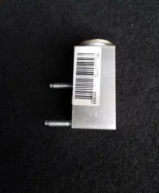 Peugeot 3008 II Air conditioning (A/C) expansion valve A31101900