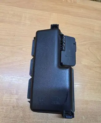 Volvo XC90 Fuse box cover 30772921