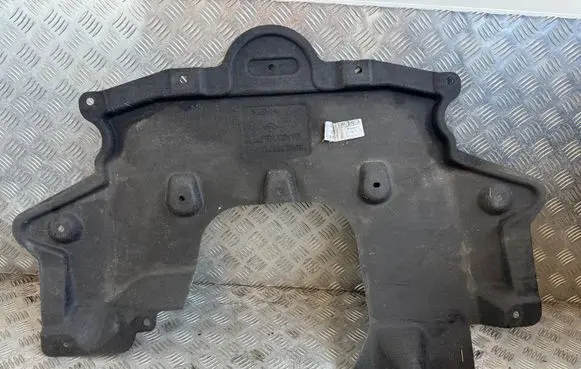 Renault Austral Engine splash shield/under tray 758923997R