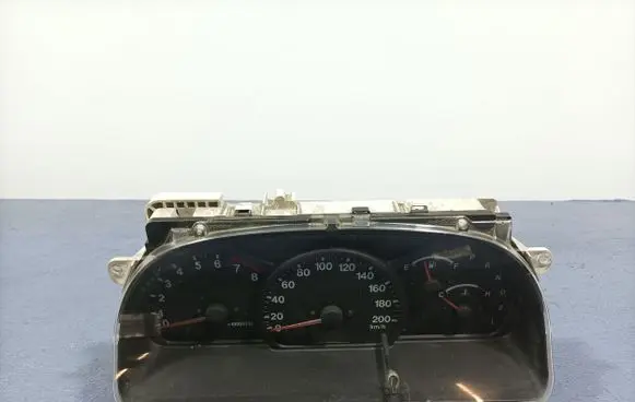 Suzuki Grand Vitara I Speedometer (instrument cluster) 34101-65DG1