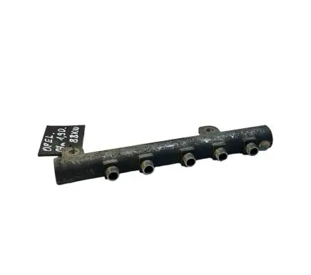 Opel Zafira B Fuel main line pipe 55209572 073472