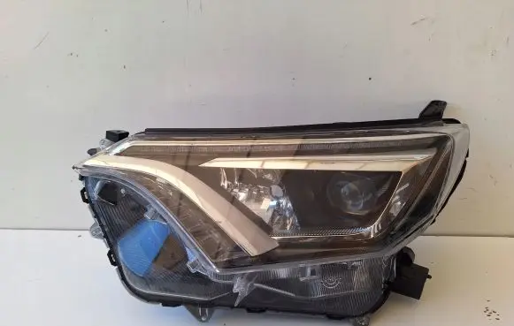 Toyota RAV 4 (XA40) Headlight/headlamp