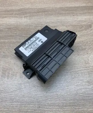 Audi A6 S6 C6 4F Power management control unit 4F0907280C F005S00288