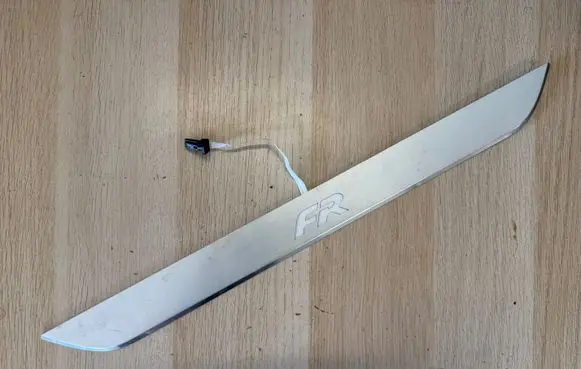 Seat Leon IV Front sill (body part) 5FA947417A