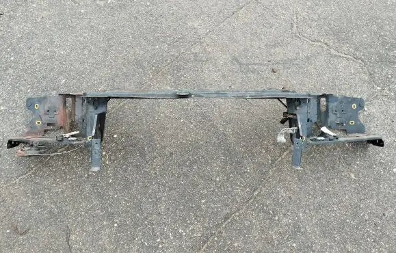 Volvo XC90 Top upper radiator support slam panel