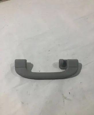 BMW 5 E60 E61 Rear interior roof grab handle 7033662
