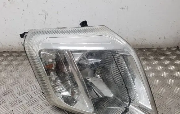 Citroen C2 Headlight/headlamp 085521119L