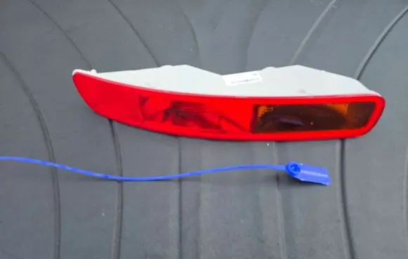 Mini Cooper Countryman F60 Rear fog light 7352157