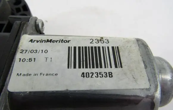 Hyundai ix35 Rear door window regulator motor 402353b