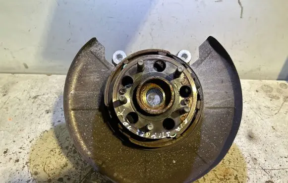 KIA Stinger Rear wheel hub 