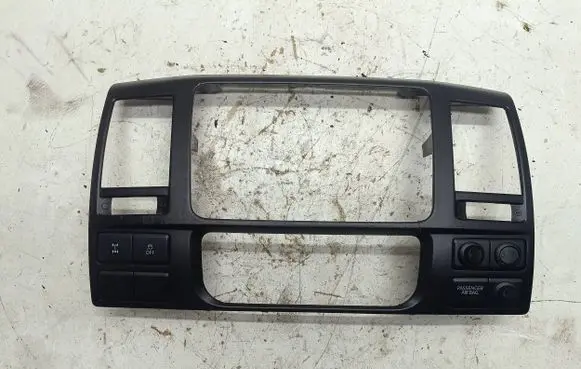 Volkswagen Transporter - Caravelle T5 Panel trim