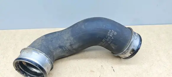 Mercedes-Benz CLK A209 C209 Intercooler hose/pipe A2095280982