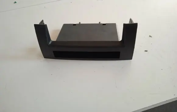 Radio/GPS head unit trim