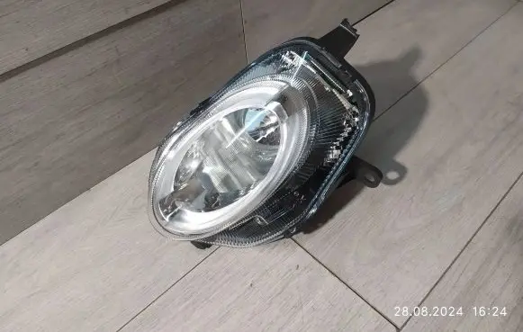 Fiat 500 Headlight/headlamp 52007767