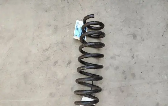 BMW 1 E81 E87 Rear coil spring C0C0