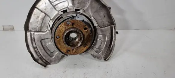 BMW X5M F85 Rear wheel hub 6877218 687721801