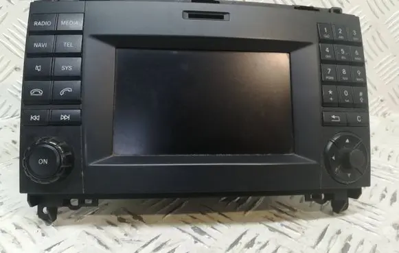 Mercedes-Benz Sprinter W906 Radio/CD/DVD/GPS head unit A9069000203 A9069013901