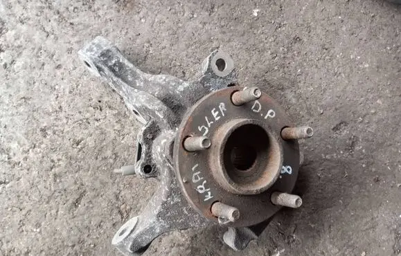 Chrysler Grand Voyager IV Front wheel hub 04694948AA
