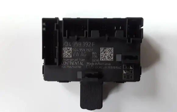 Skoda Octavia Mk3 (5E) Door control unit/module 5Q4959392F