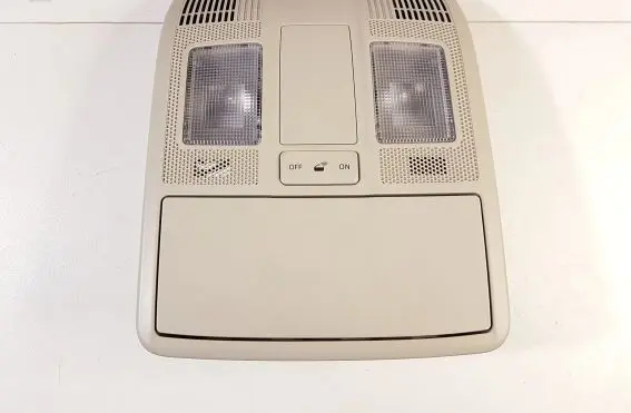 Mazda CX-5 II Front seat light DB1T67SS1B KD4969971