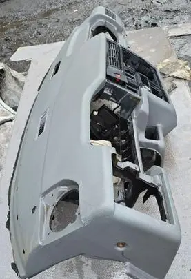 Volkswagen Multivan T4 Dashboard brak