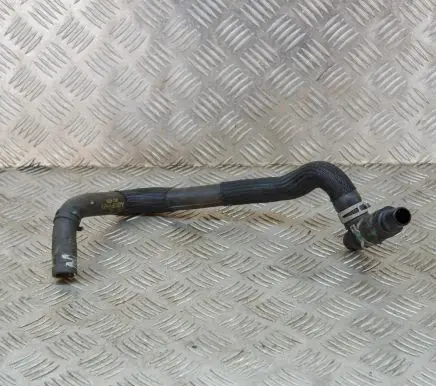 Land Rover Range Rover Sport L494 Engine coolant pipe/hose