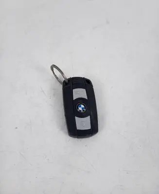 BMW 1 E82 E88 Ignition key/card 6986585