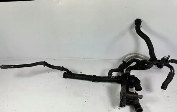 Thermostat/thermostat housing