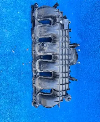 BMW 3 F30 F35 F31 Intake manifold 7576911