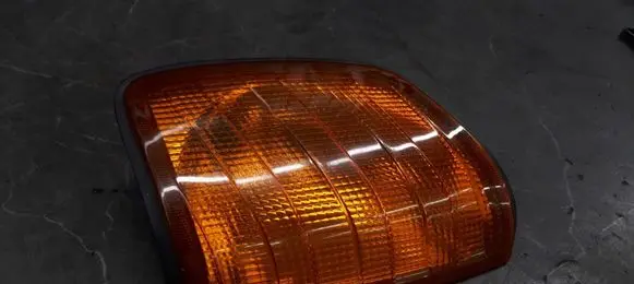 Mercedes-Benz E W124 Front indicator light kirunlowskaz